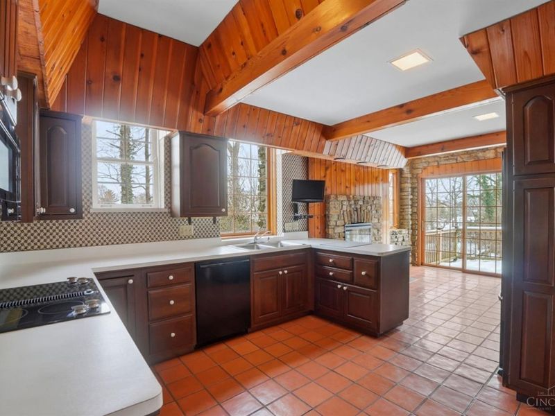 3870 Middleton Avenue, Cincinnati, OH 45220 Photo 23