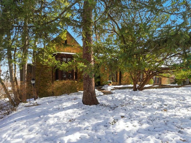 3870 Middleton Avenue, Cincinnati, OH 45220 Photo 4