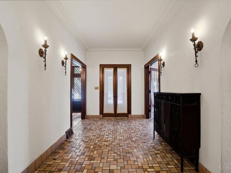 3870 Middleton Avenue, Cincinnati, OH 45220 Photo 8