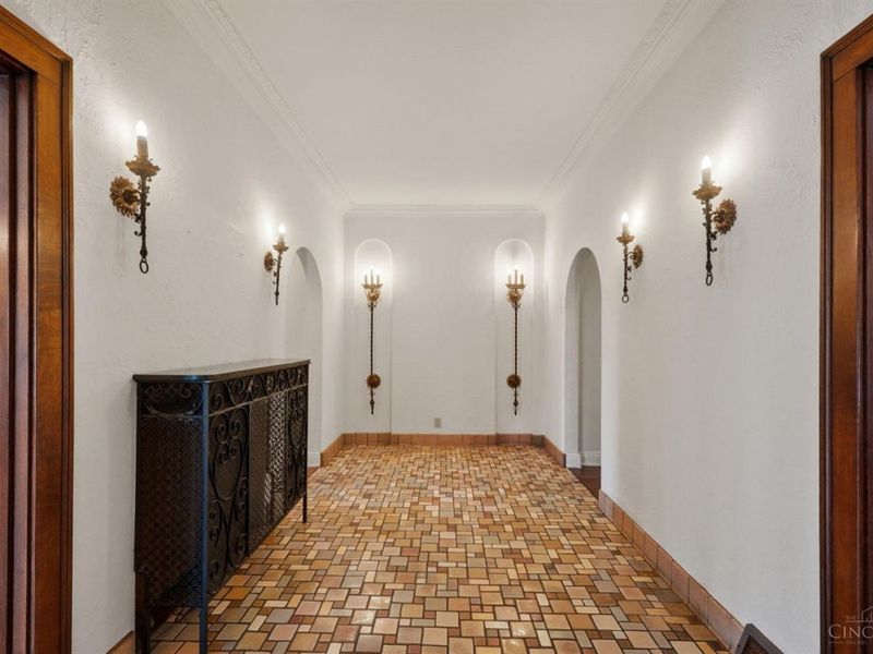 3870 Middleton Avenue, Cincinnati, OH 45220 Photo 9