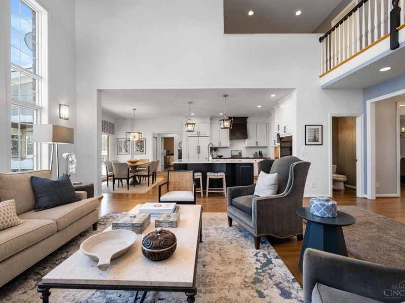 7097 Shawnee Hills Drive, Madeira, OH 45243 Photo 11