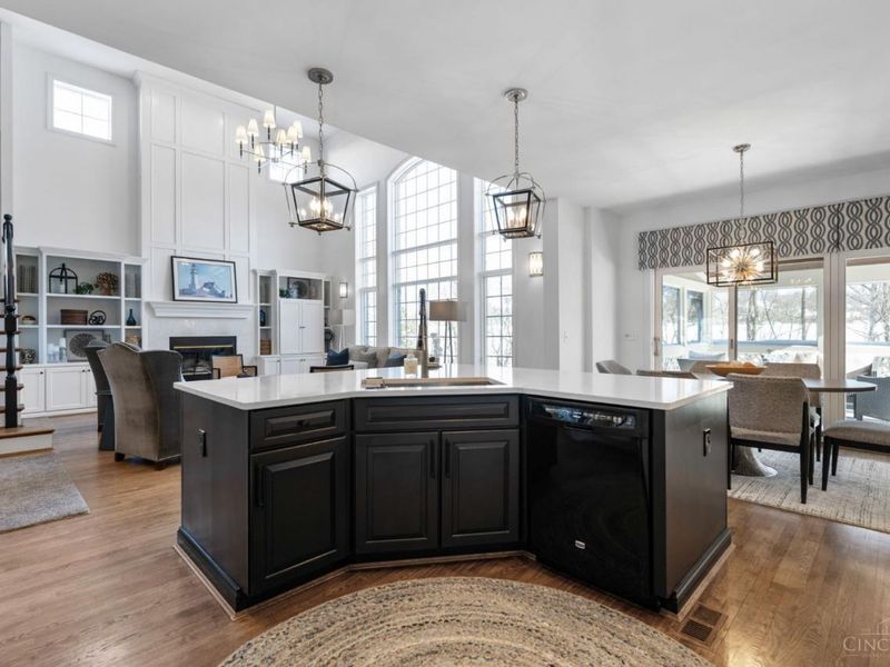 7097 Shawnee Hills Drive, Madeira, OH 45243 Photo 14