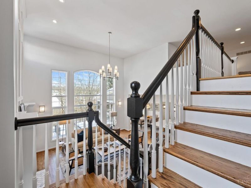 7097 Shawnee Hills Drive, Madeira, OH 45243 Photo 24