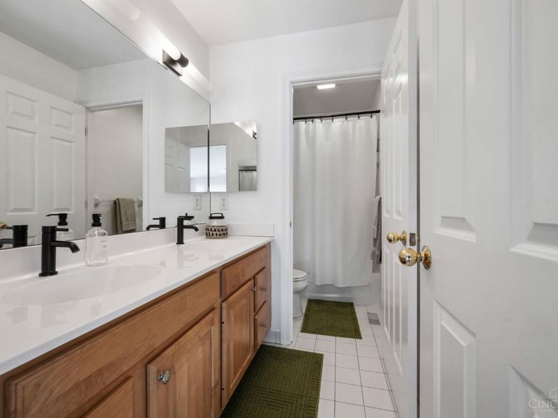 7097 Shawnee Hills Drive, Madeira, OH 45243 Photo 39