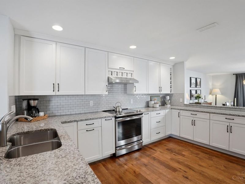 318 Miami Lakes Drive, Unit 9, Milford, OH 45150 Photo 22