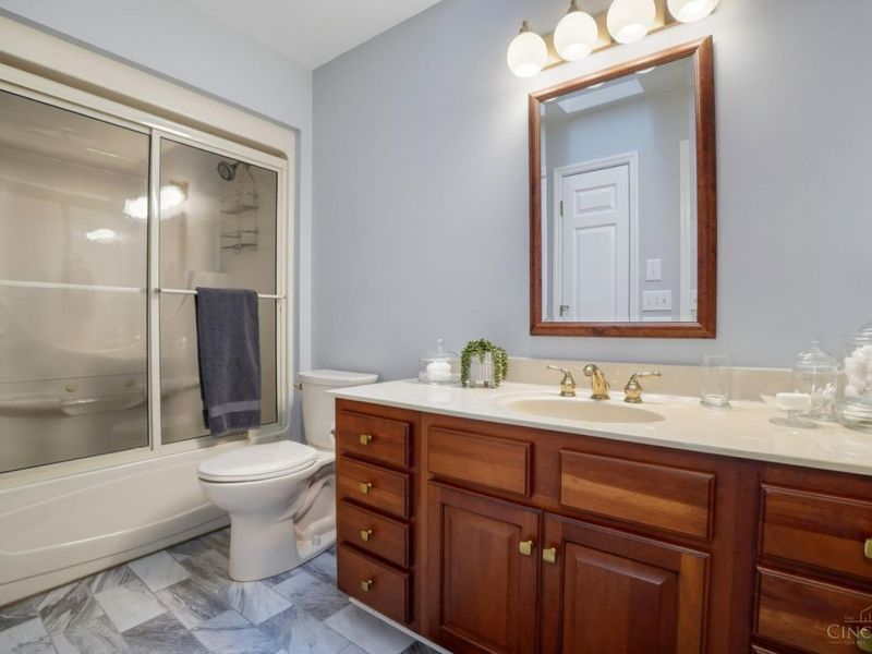 318 Miami Lakes Drive, Unit 9, Milford, OH 45150 Photo 42