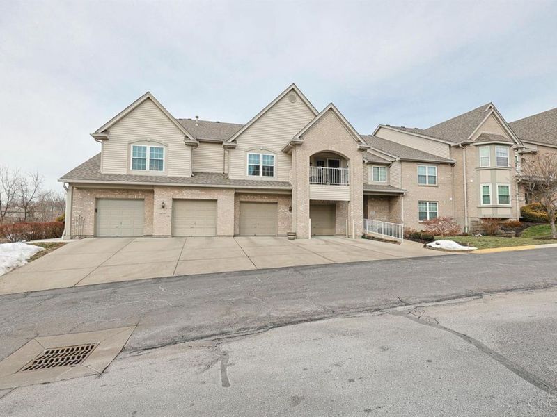 835 Neeb Road, Unit 6, Delhi Twp, OH 45233 Photo 2