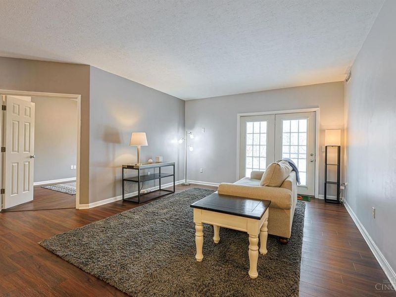 835 Neeb Road, Unit 6, Delhi Twp, OH 45233 Photo 7