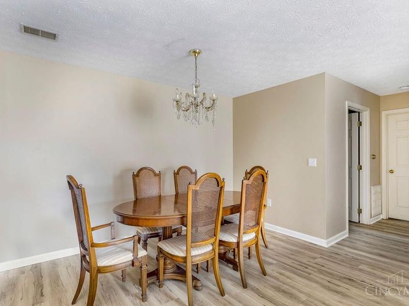 830 Carrington Place, Unit 102, Loveland, OH 45140 Photo 10