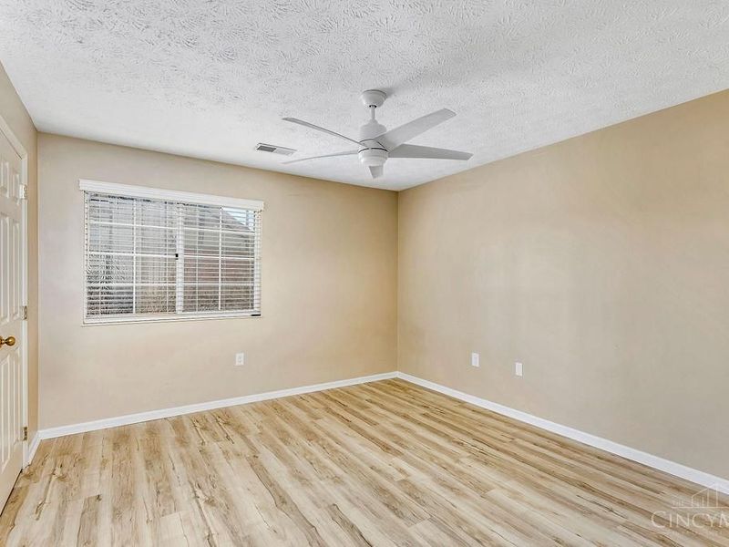830 Carrington Place, Unit 102, Loveland, OH 45140 Photo 16