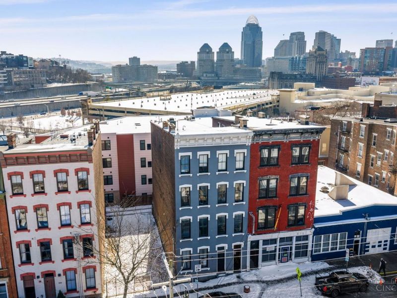 551 E Thirteenth Street, Unit 4, Cincinnati, OH 45202 Photo 1