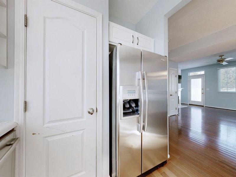 3918 Enterprise Circle, Colerain Township, OH 45252 Photo 9