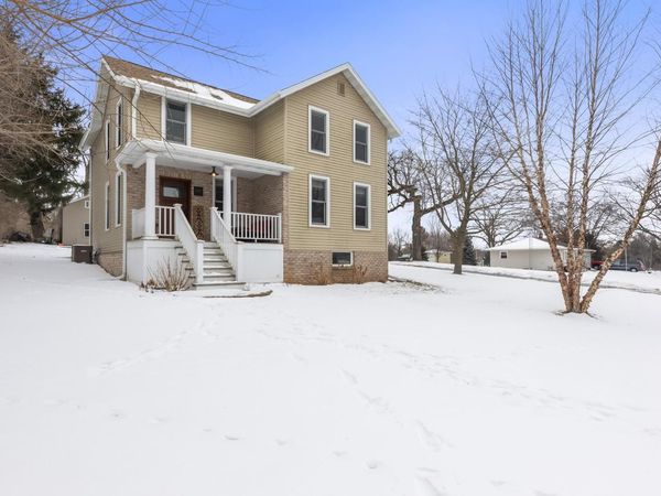 408 Elkhorn ROAD, Eagle, WI 53119