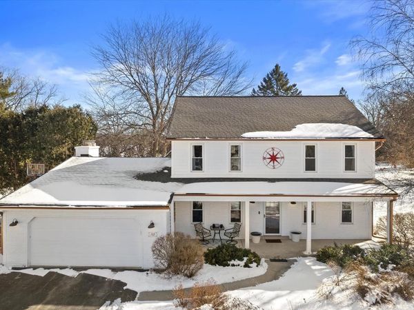 310 S Taliesin ROAD, Wales, WI 53183