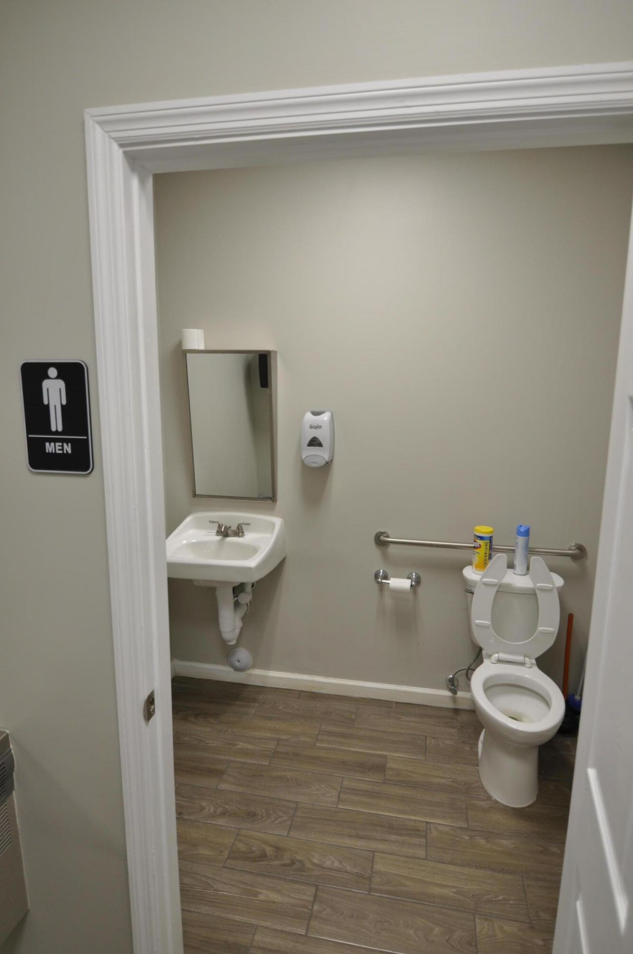 842 NW 7th Terrace Nw, Fort Lauderdale, FL 33311 Photo