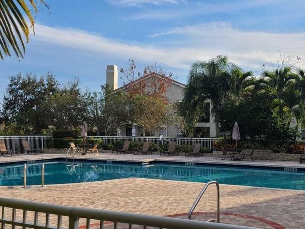 156 SW Peacock Boulevard, Unit 29102, Port Saint Lucie, FL 34986