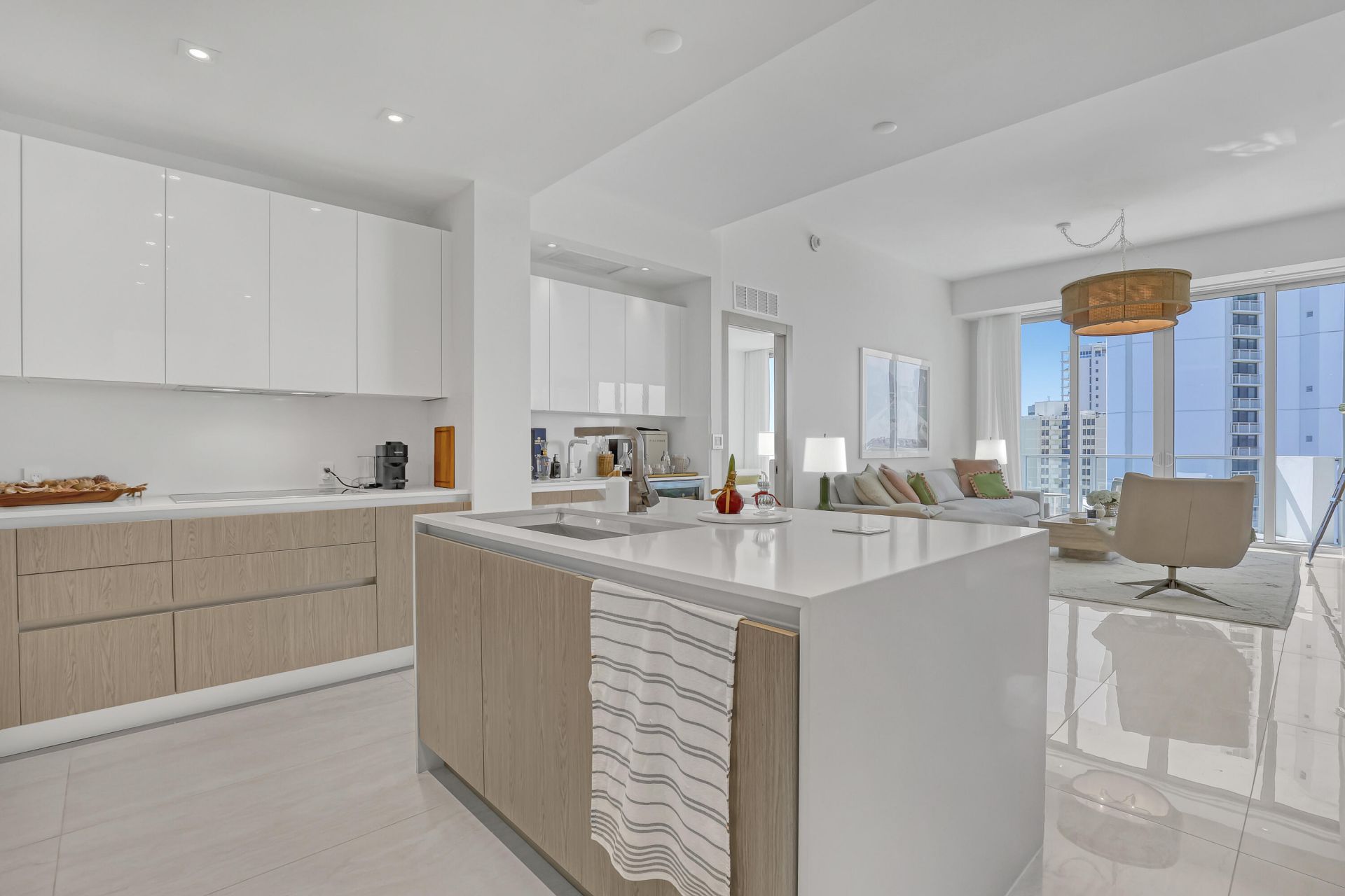 3100 N Ocean Dr, Unit 1805, Singer Island, FL 33404 Photo