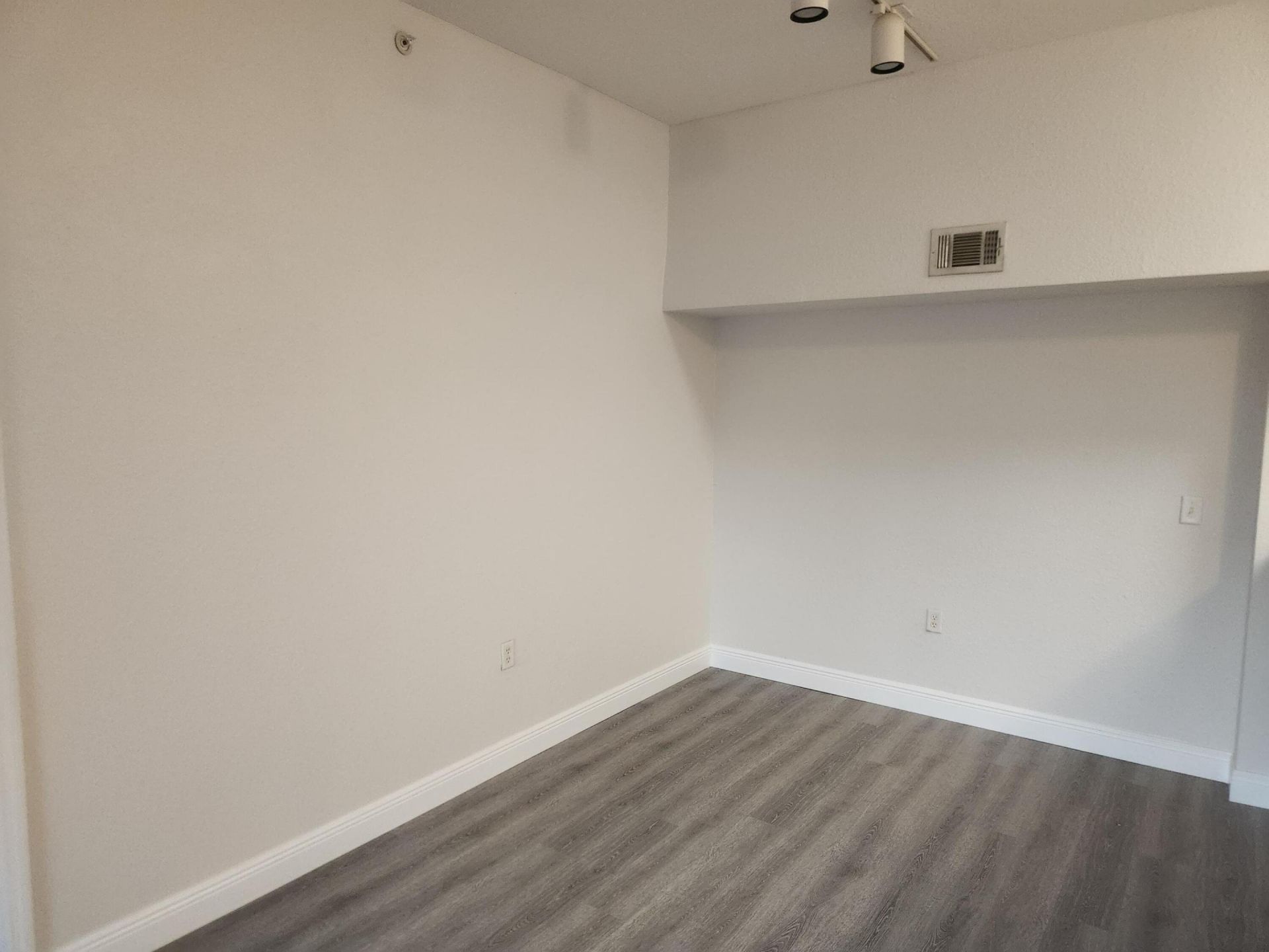 241 SW Palm Drive, Unit 306, Port Saint Lucie, FL 34986 Photo