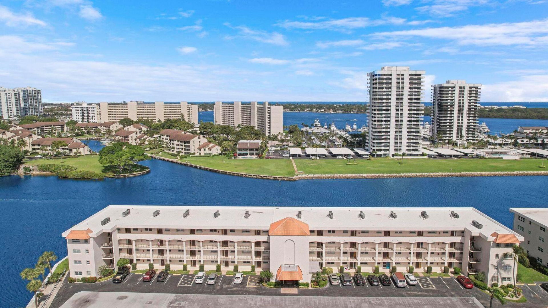 20 Yacht Club Drive, Unit 312, North Palm Beach, FL 33408 Photo