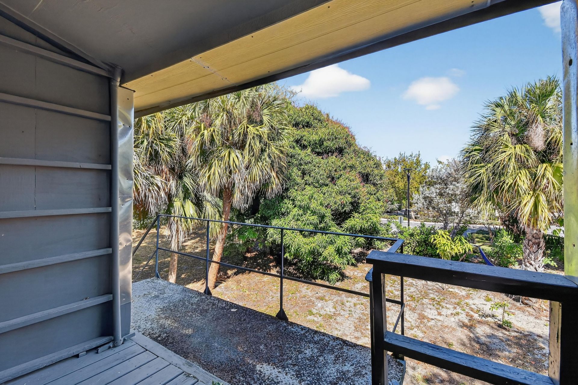 635 6th Street, West Palm Beach, FL 33401 Photo