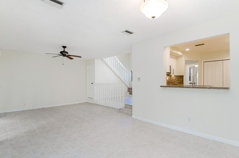 363 W Camino Real, Unit 4, Boca Raton, FL 33432 Photo