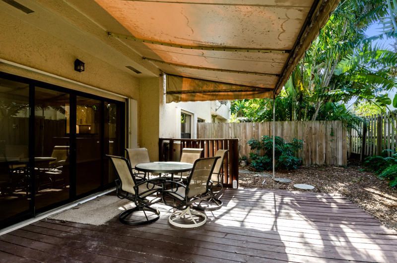 363 W Camino Real, Unit 4, Boca Raton, FL 33432 Photo