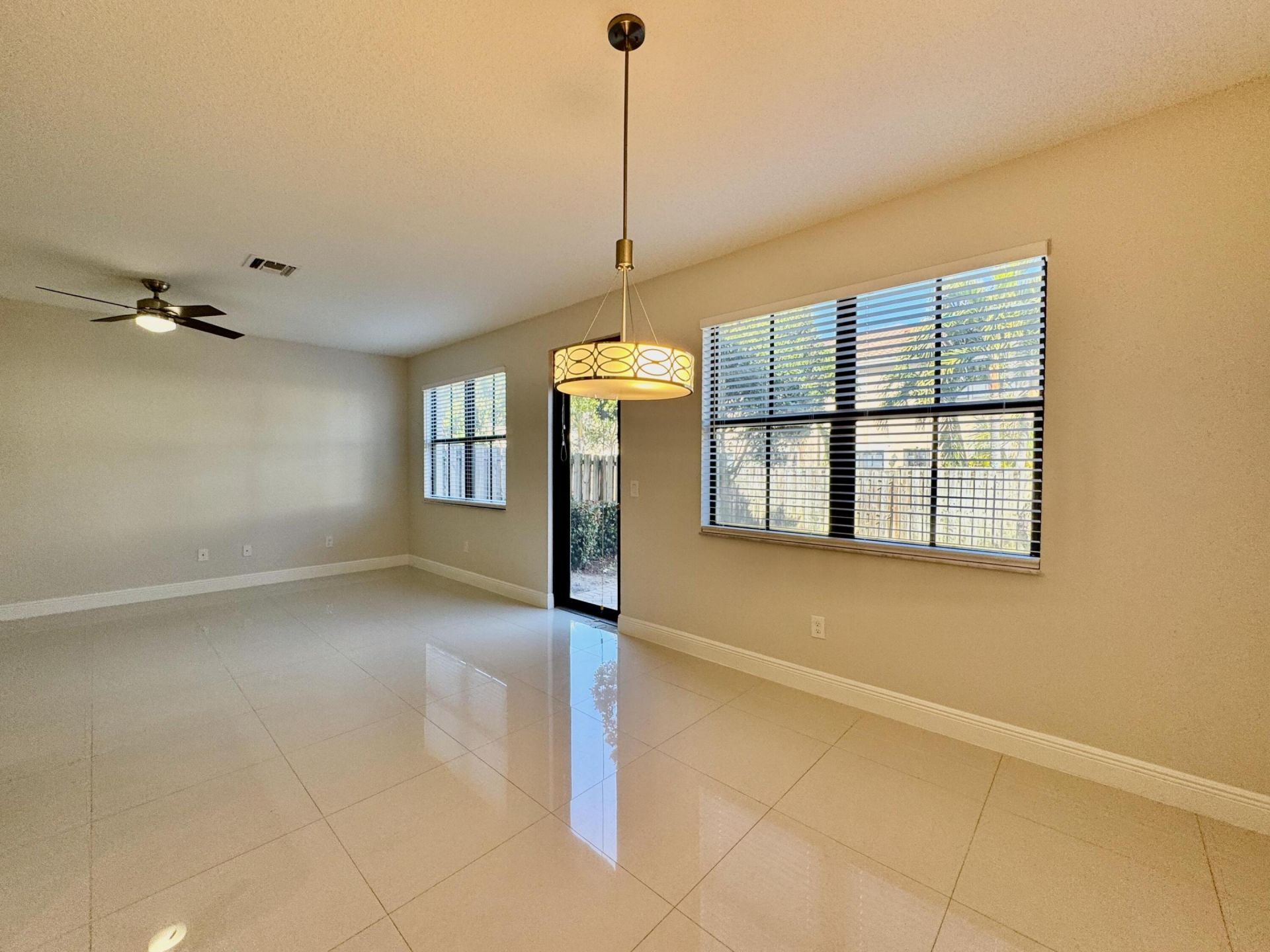 9623 Town Parc Circle S, Parkland, FL 33076 Photo