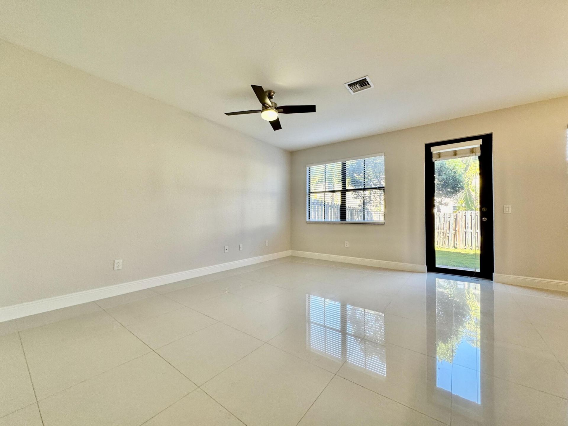 9623 Town Parc Circle S, Parkland, FL 33076 Photo