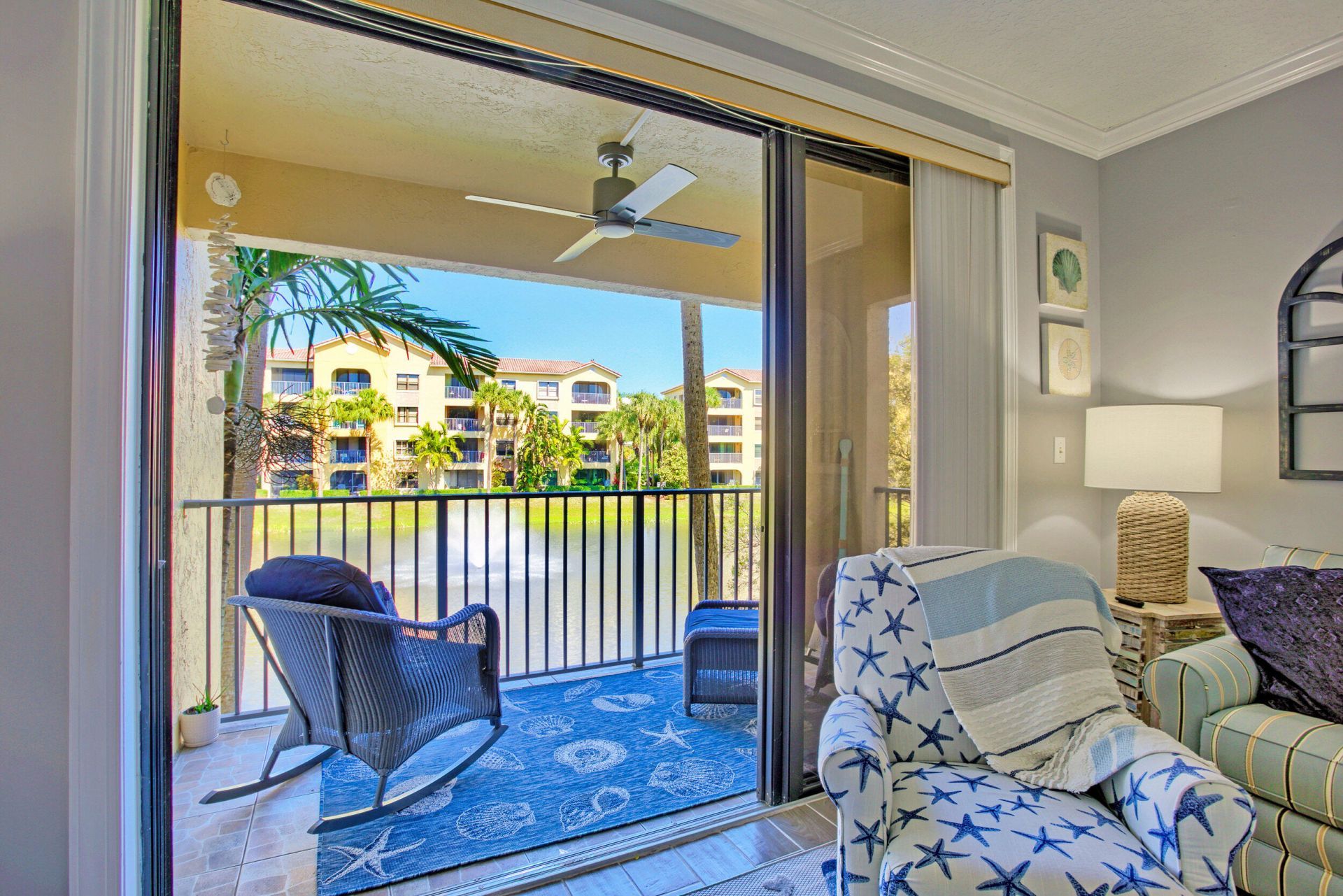 400 Uno Lago Drive, Unit 204, Juno Beach, FL 33408 Photo