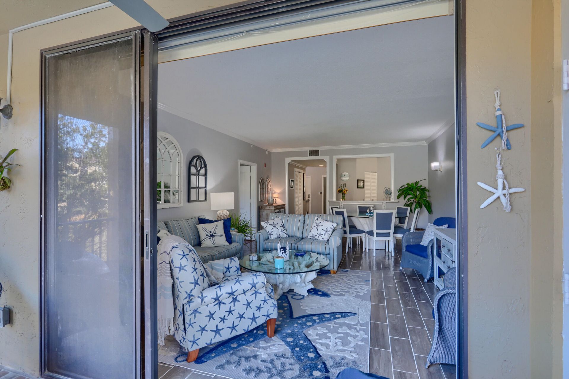 400 Uno Lago Drive, Unit 204, Juno Beach, FL 33408 Photo