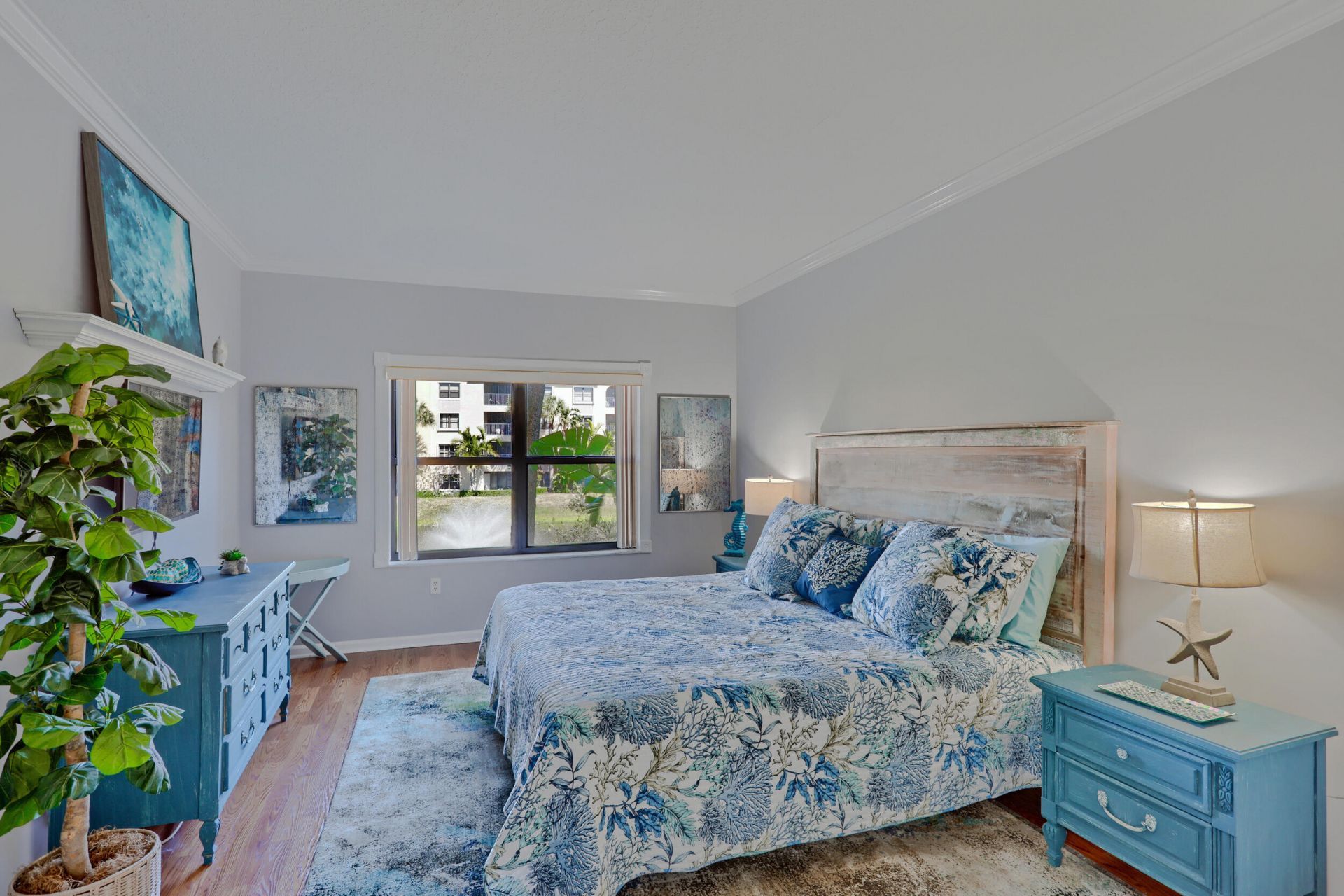 400 Uno Lago Drive, Unit 204, Juno Beach, FL 33408 Photo