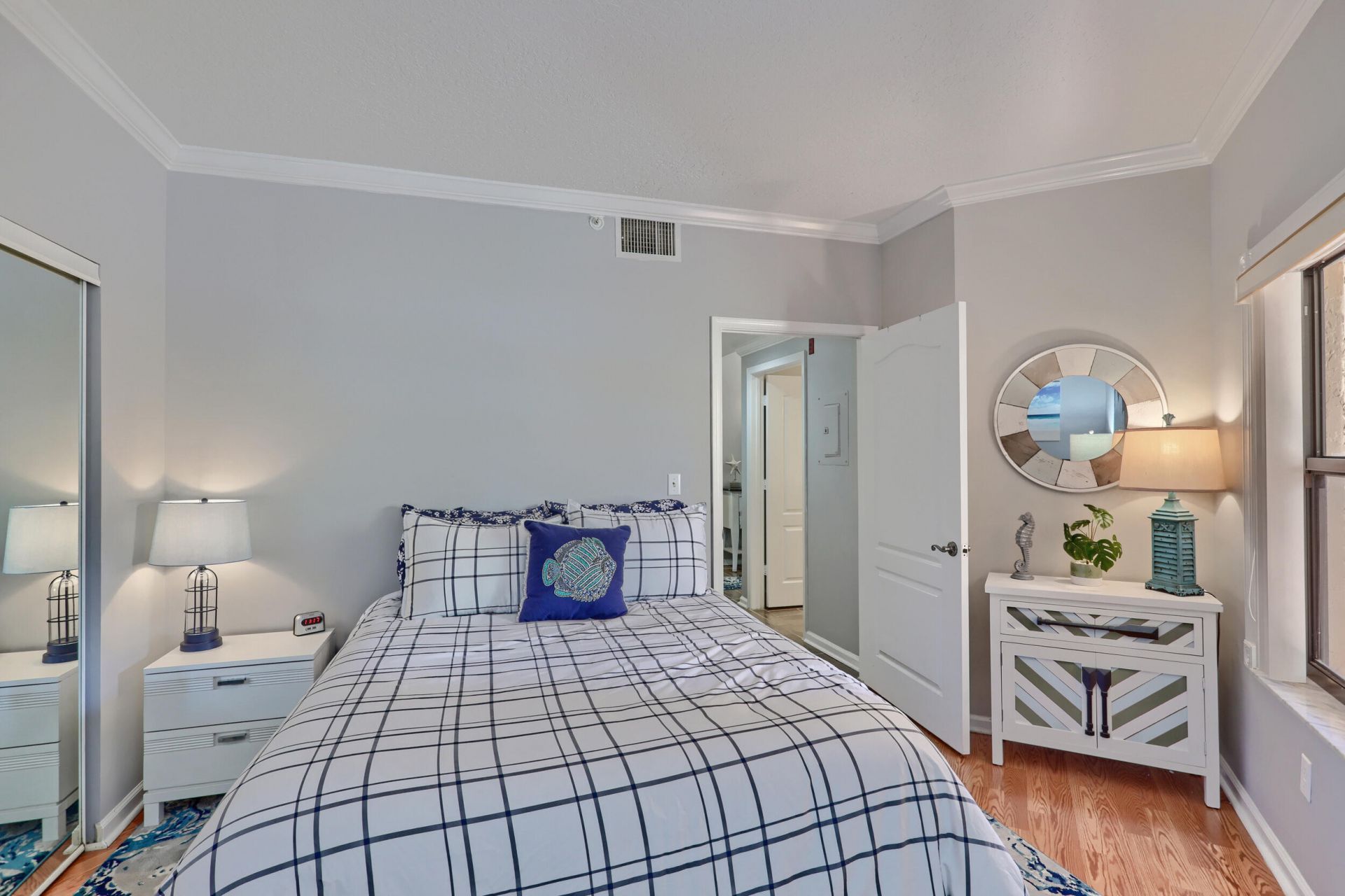 400 Uno Lago Drive, Unit 204, Juno Beach, FL 33408 Photo