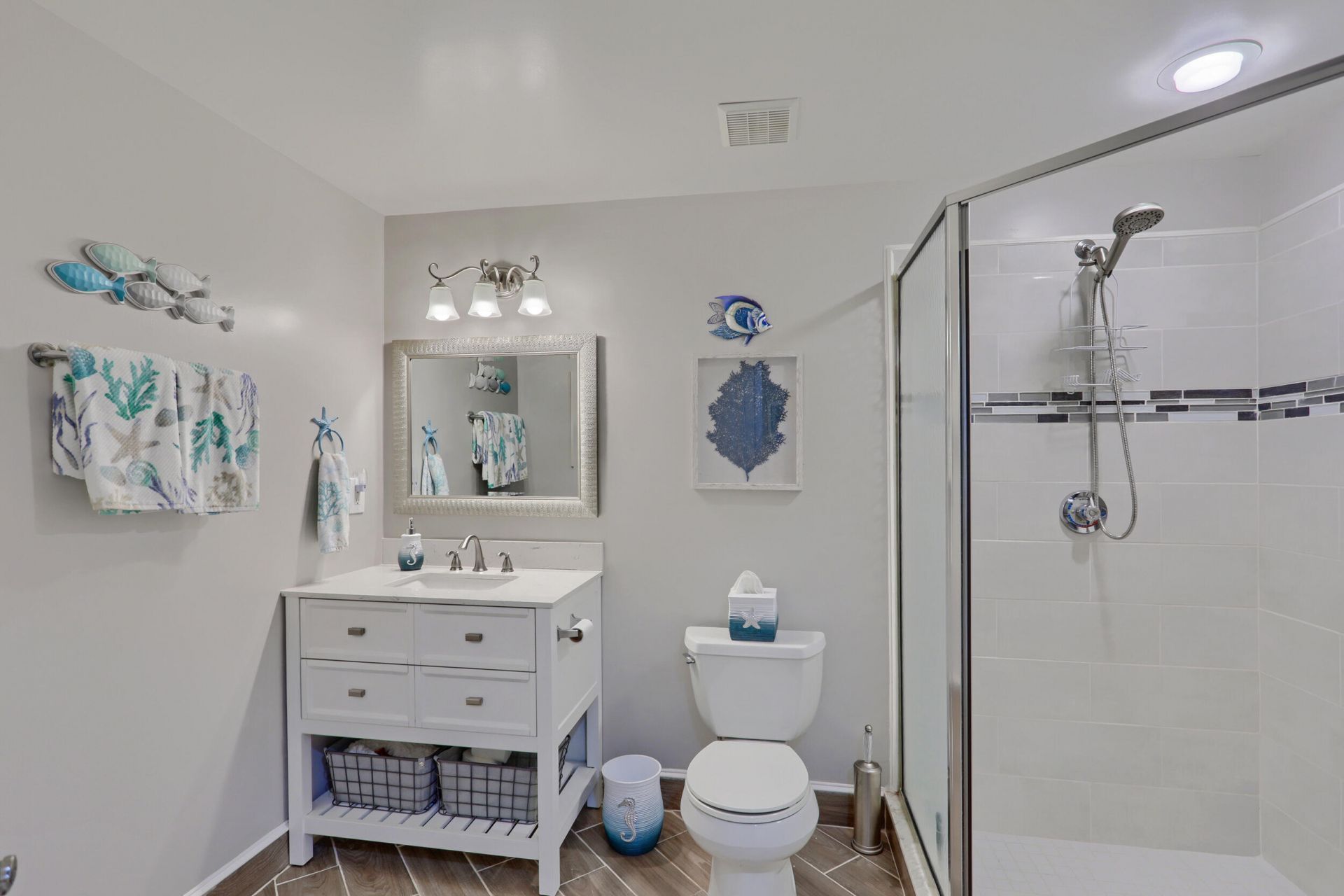 400 Uno Lago Drive, Unit 204, Juno Beach, FL 33408 Photo