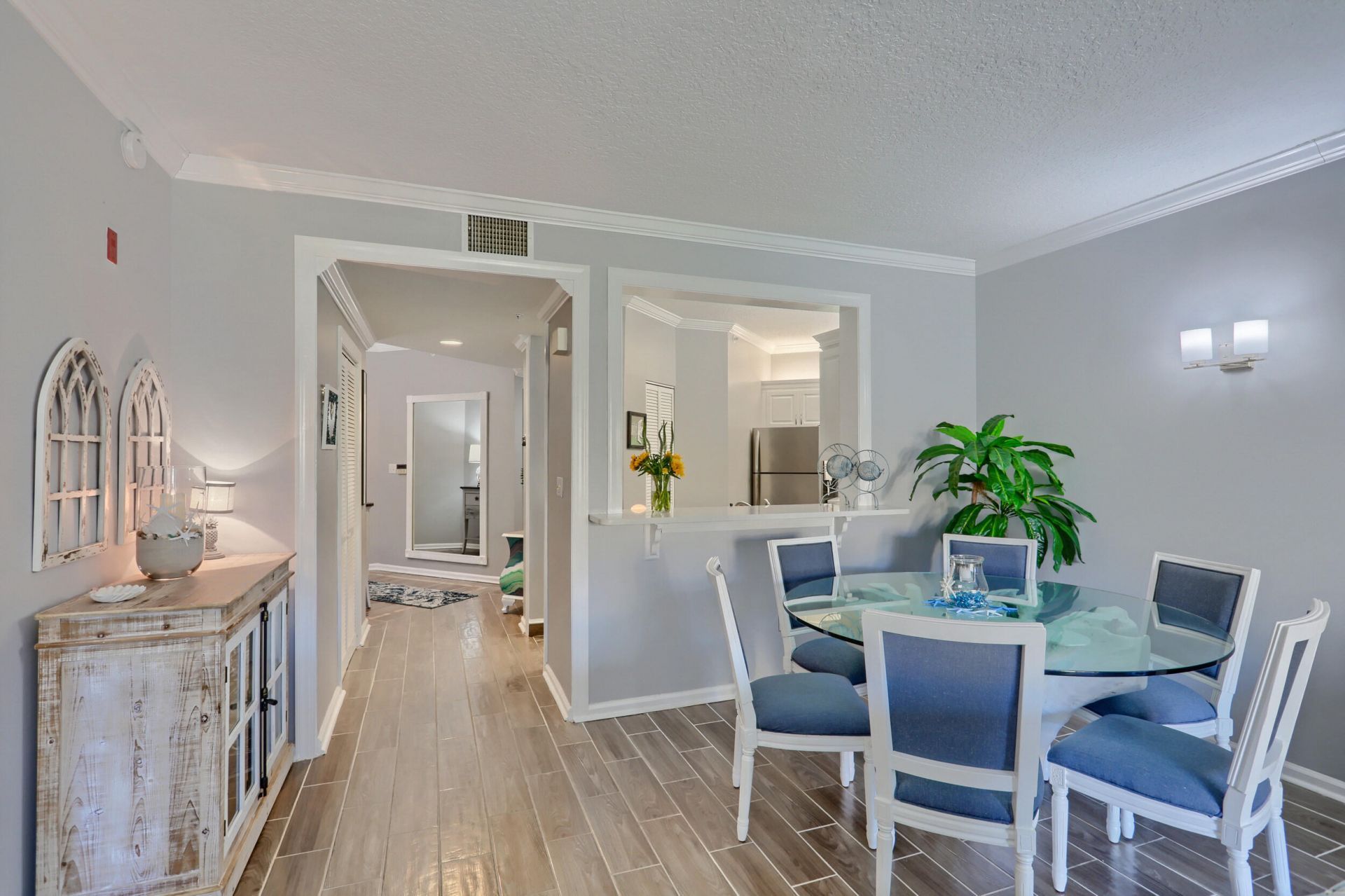 400 Uno Lago Drive, Unit 204, Juno Beach, FL 33408 Photo