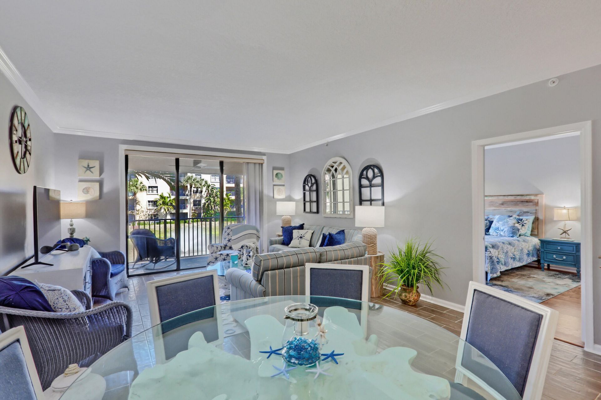 400 Uno Lago Drive, Unit 204, Juno Beach, FL 33408 Photo