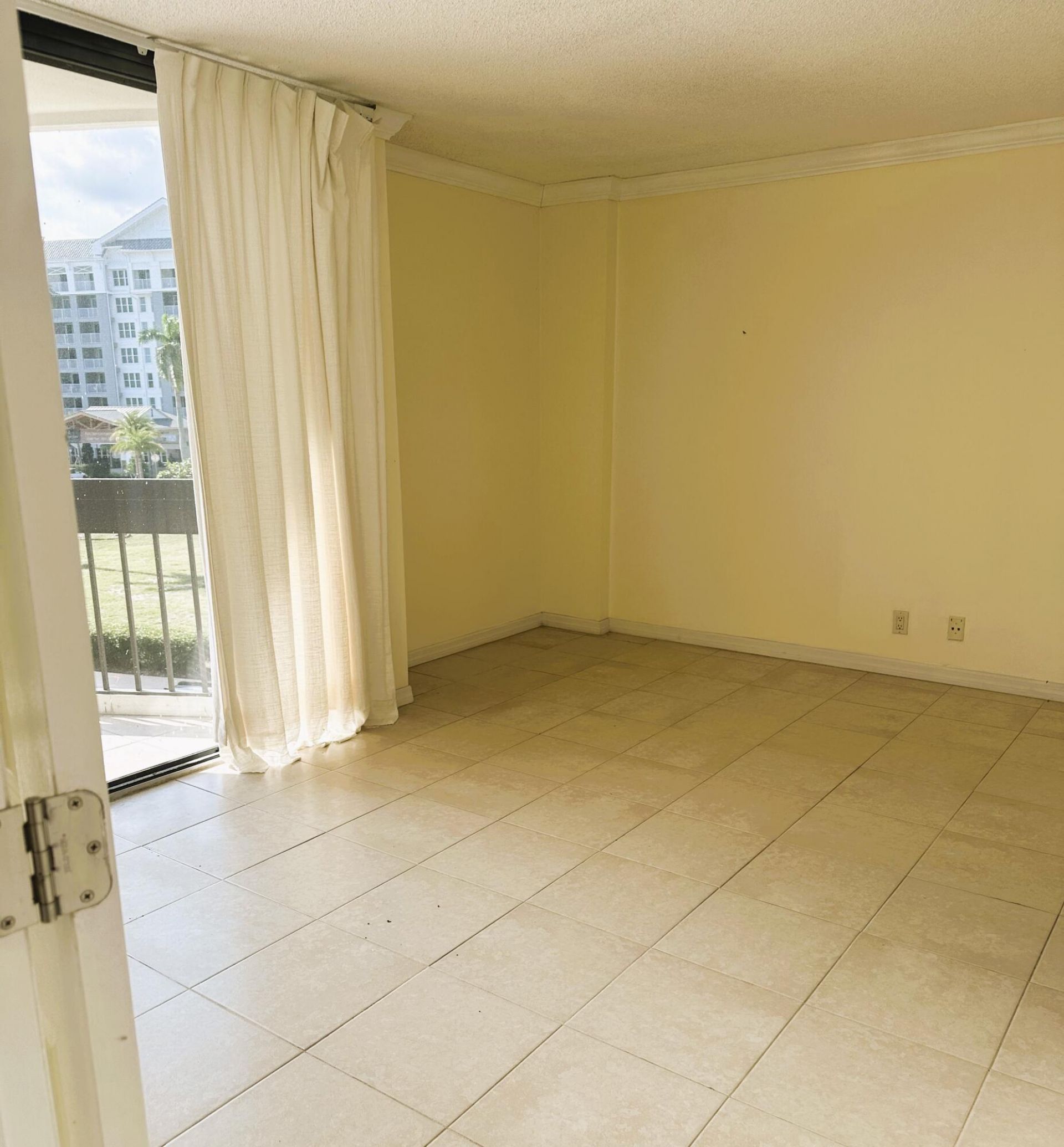 2000 Presidential Way, Unit 306, West Palm Beach, FL 33401 Photo