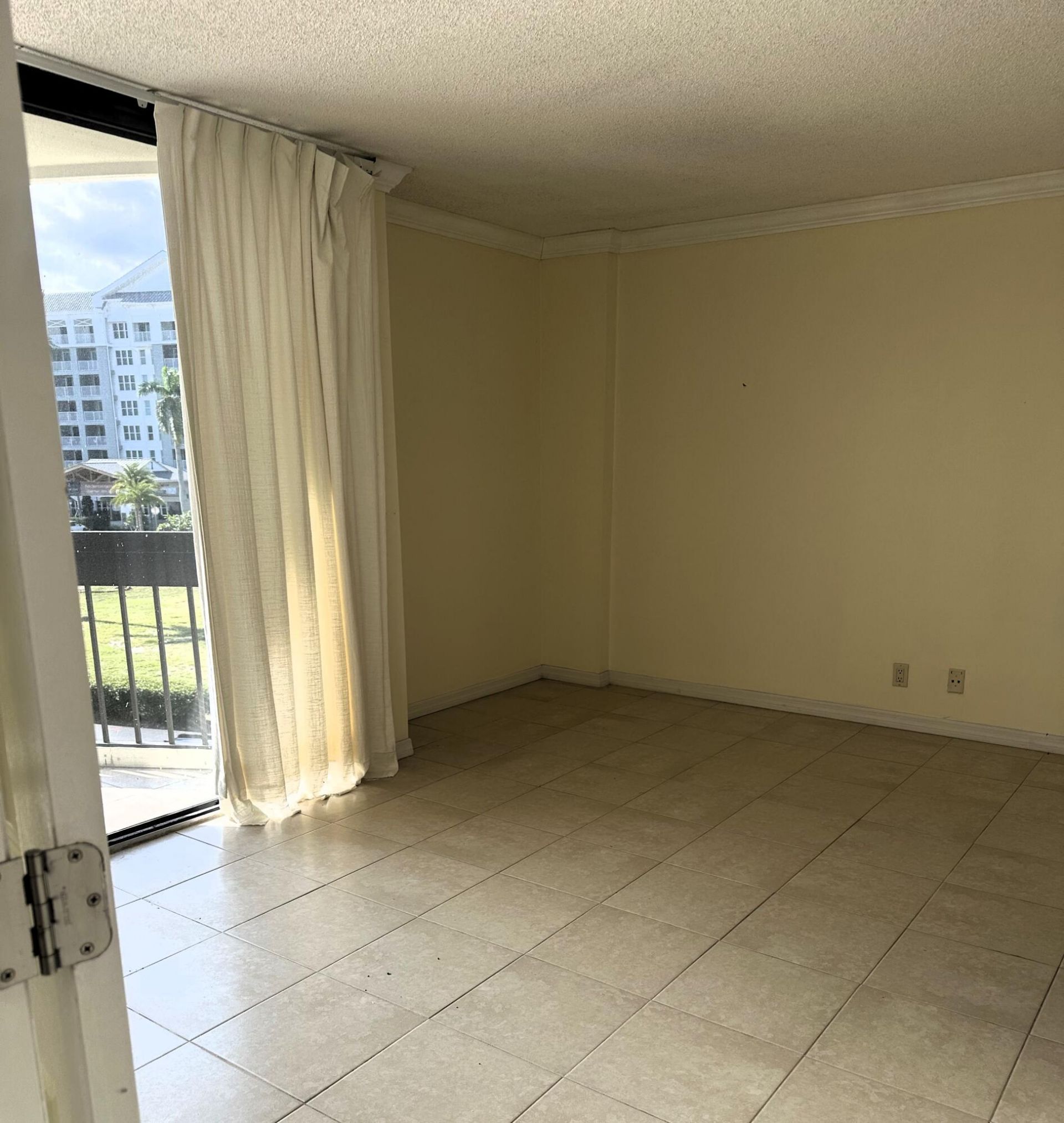 2000 Presidential Way, Unit 306, West Palm Beach, FL 33401 Photo