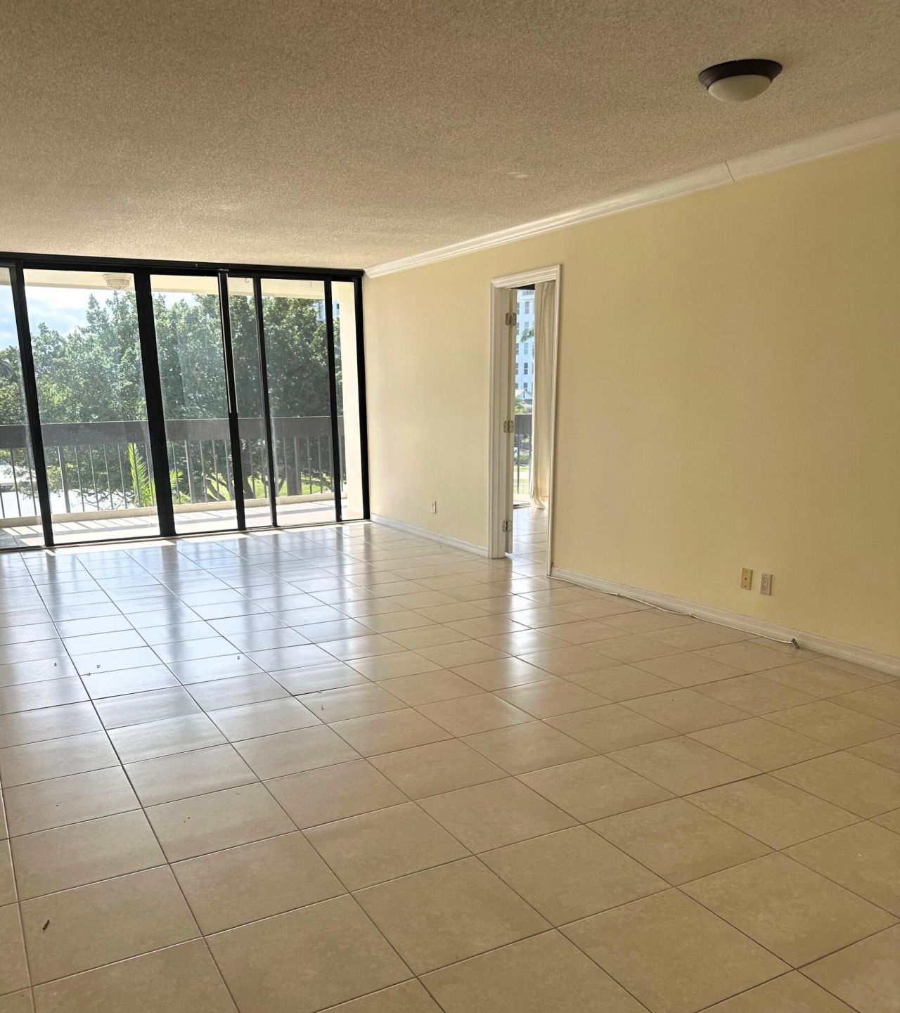 2000 Presidential Way, Unit 306, West Palm Beach, FL 33401 Photo