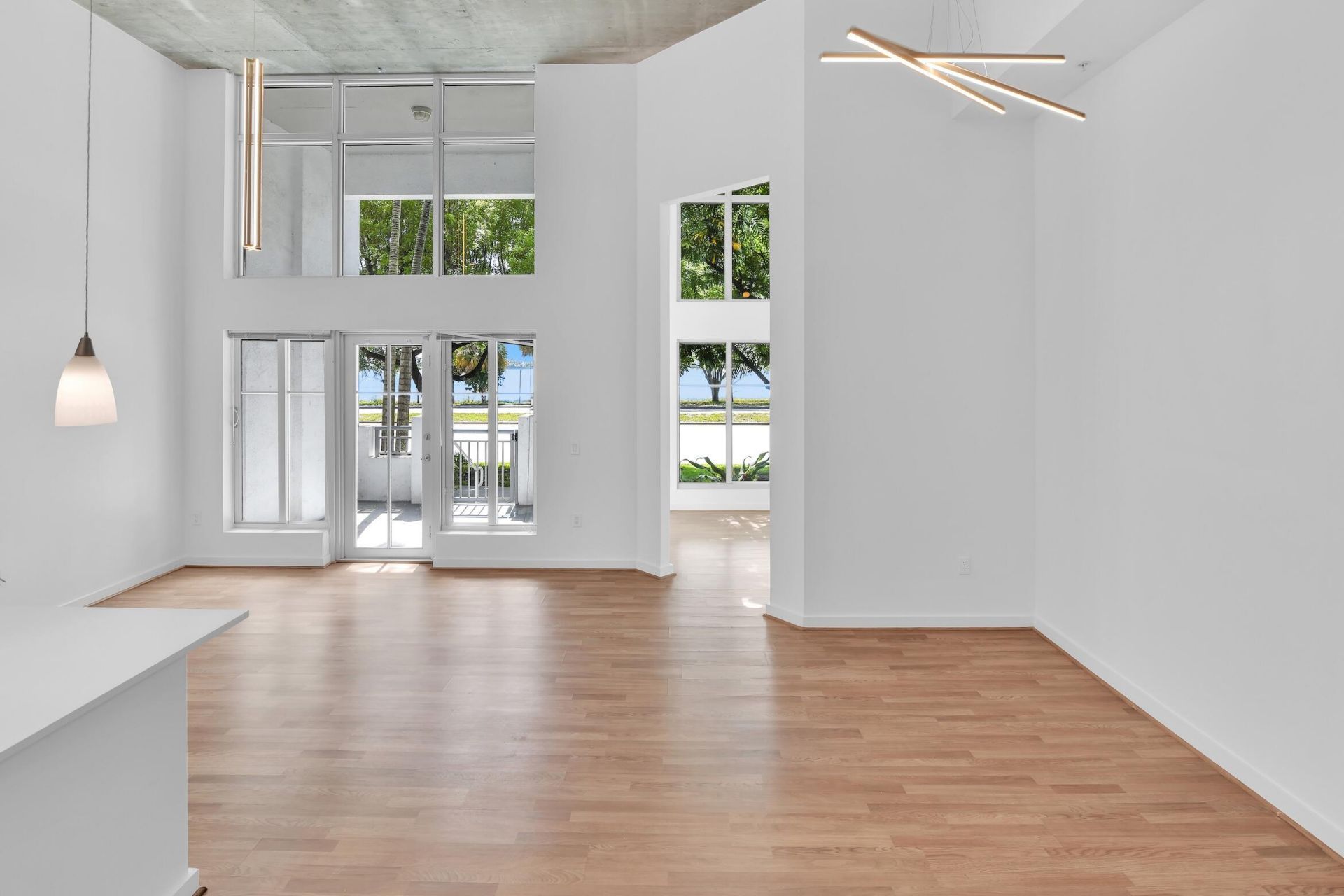 300 S Australian Avenue, Unit 125, West Palm Beach, FL 33401 Photo