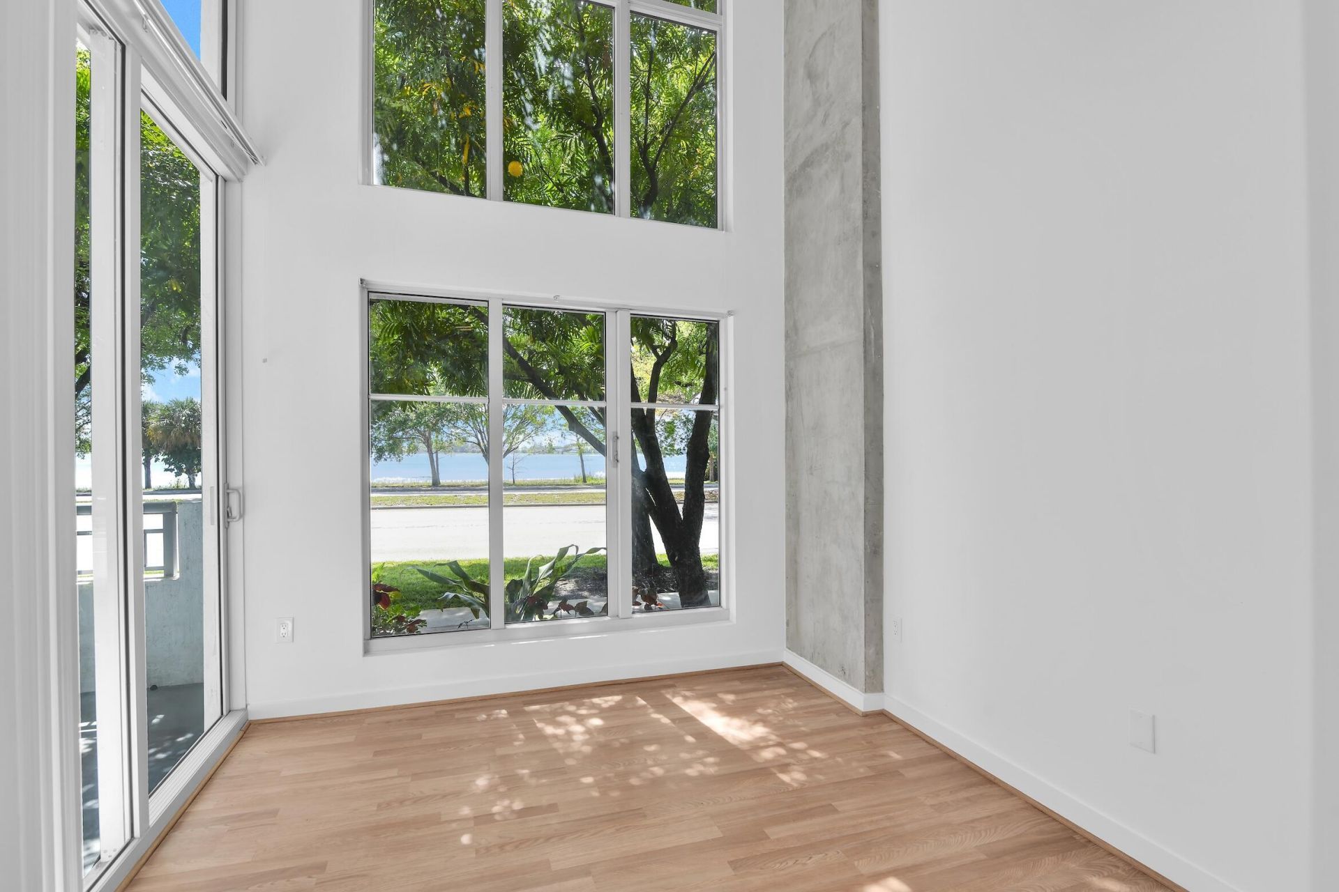 300 S Australian Avenue, Unit 125, West Palm Beach, FL 33401 Photo