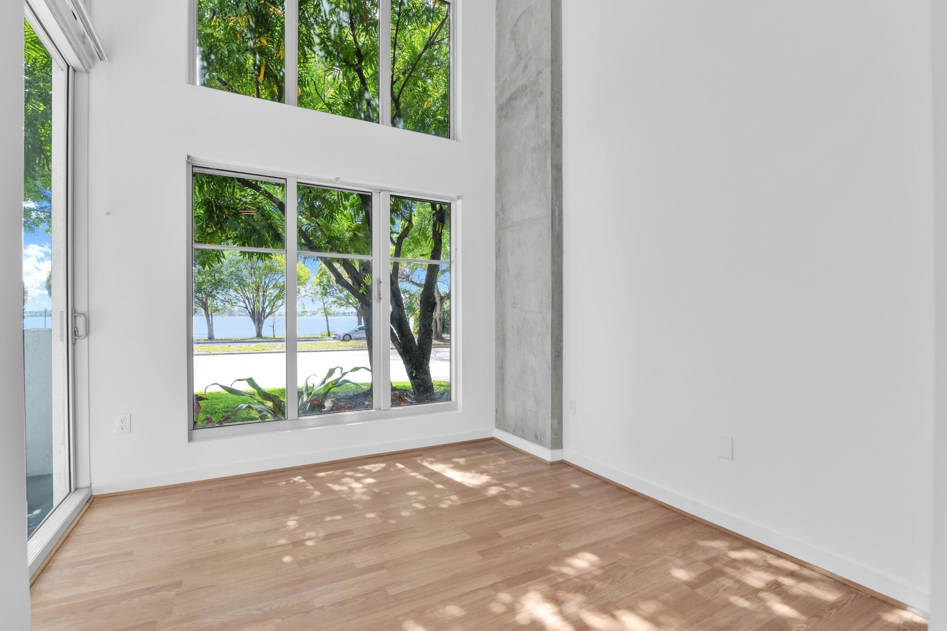 300 S Australian Avenue, Unit 125, West Palm Beach, FL 33401 Photo