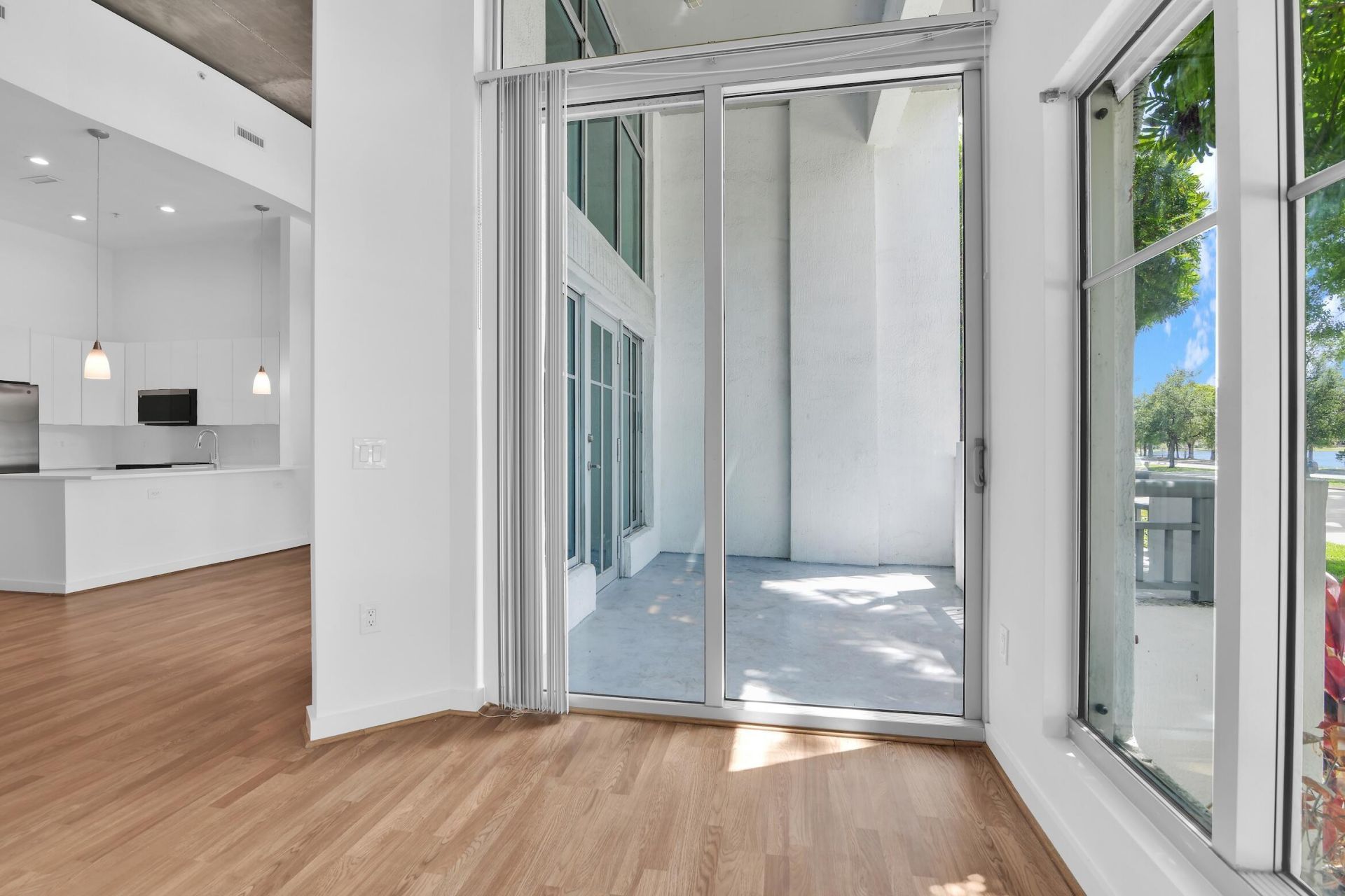 300 S Australian Avenue, Unit 125, West Palm Beach, FL 33401 Photo