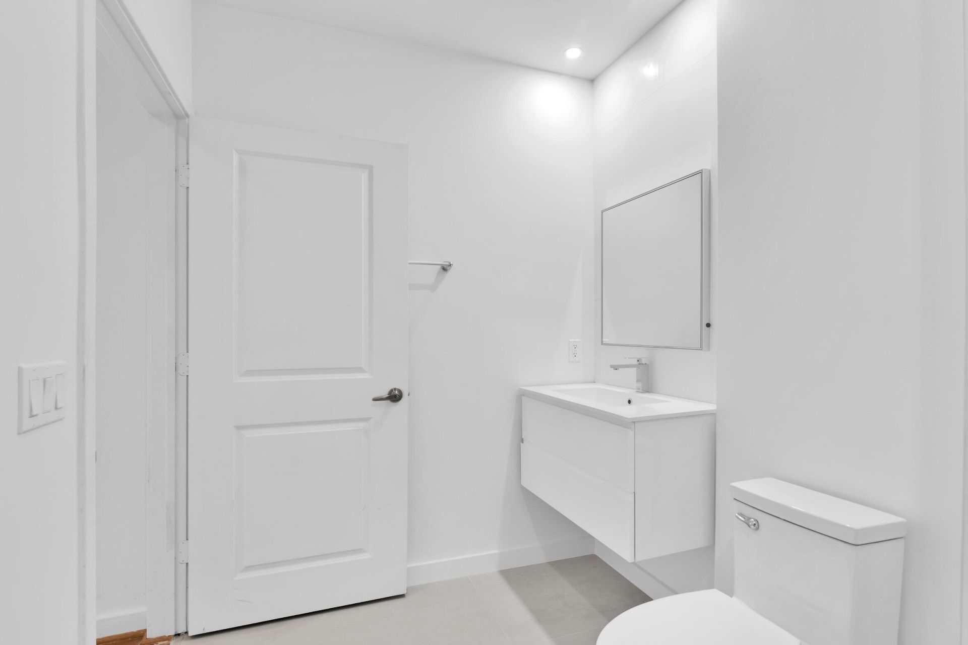 300 S Australian Avenue, Unit 125, West Palm Beach, FL 33401 Photo