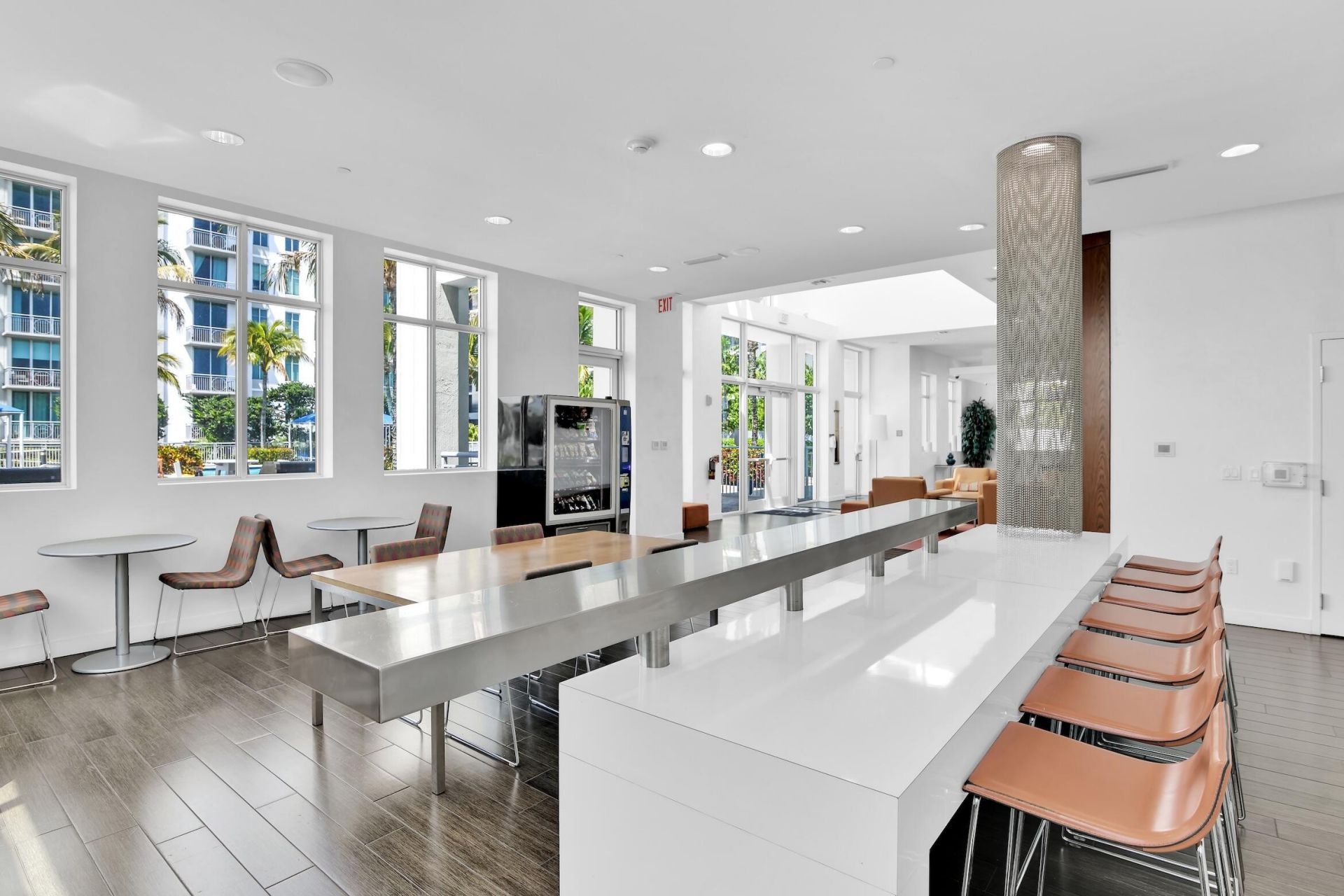 300 S Australian Avenue, Unit 125, West Palm Beach, FL 33401 Photo