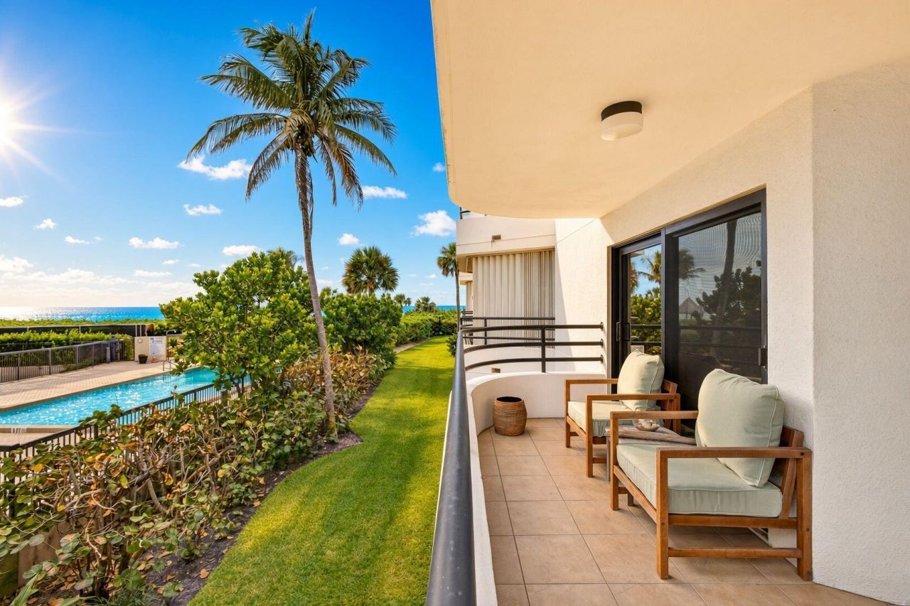 420 Celestial Way, Unit 202, Juno Beach, FL 33408 Photo