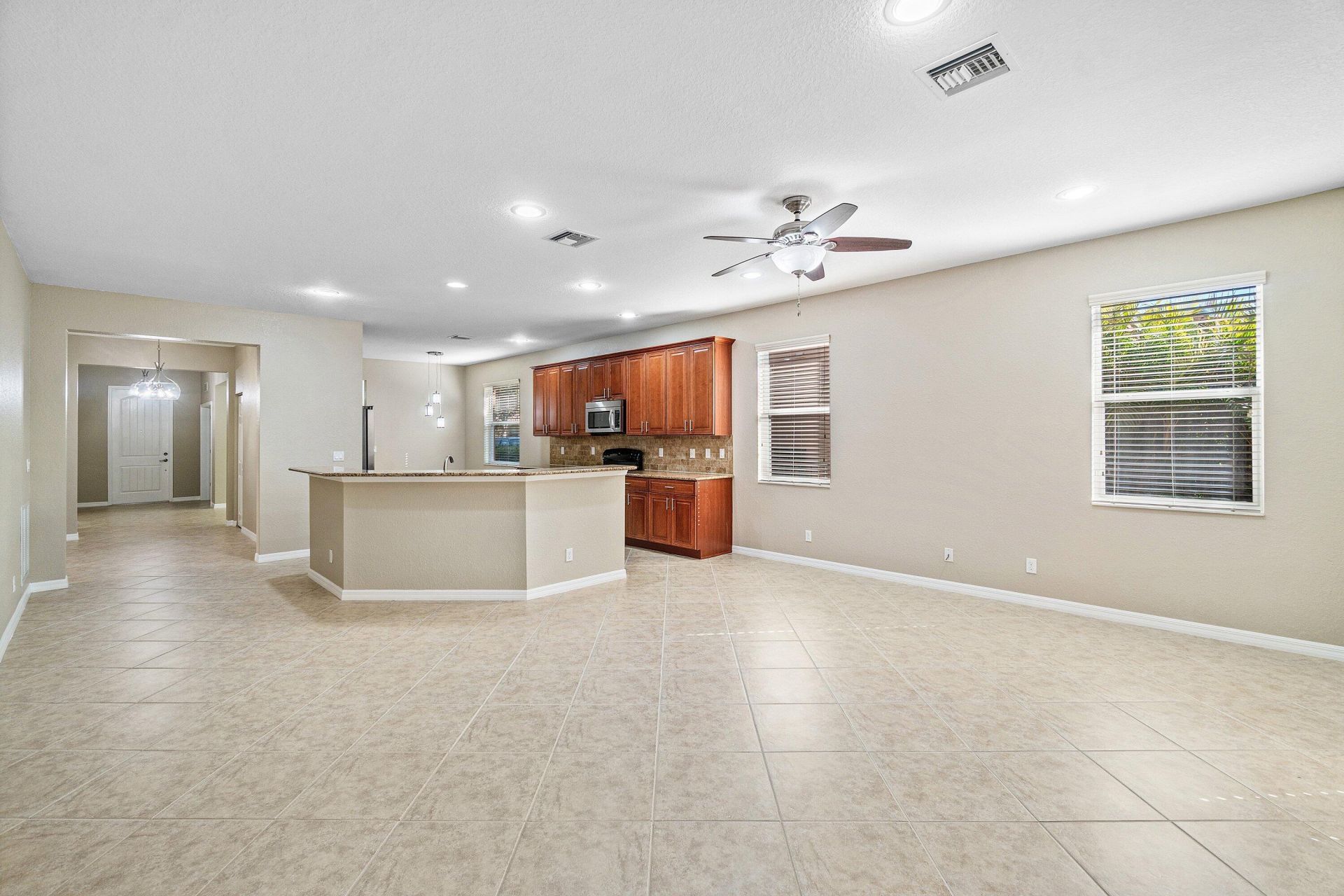 10636 Ivanhoe Lane, Wellington, FL 33414 Photo