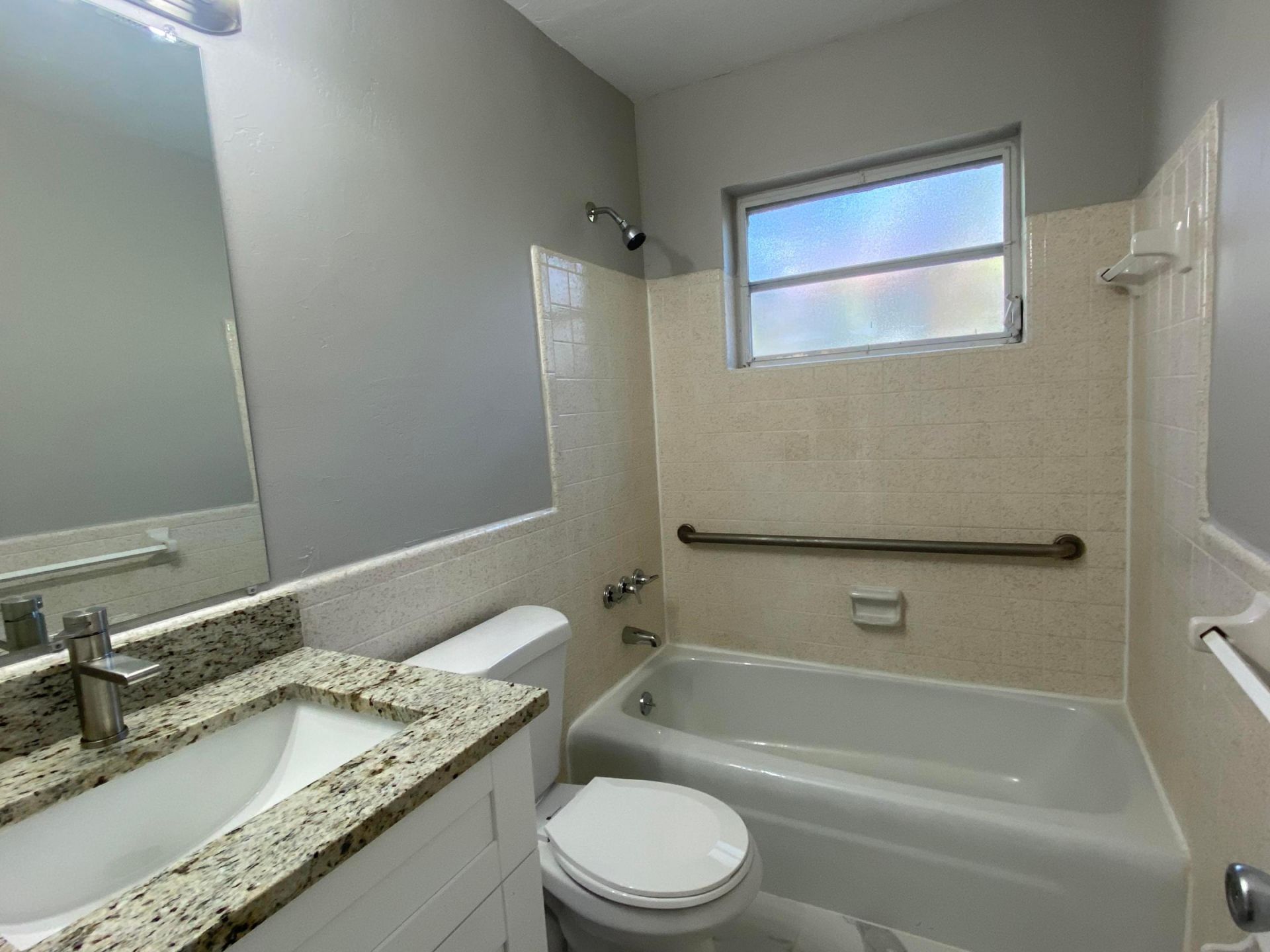 175 SE 27th Place, Boynton Beach, FL 33435 Photo