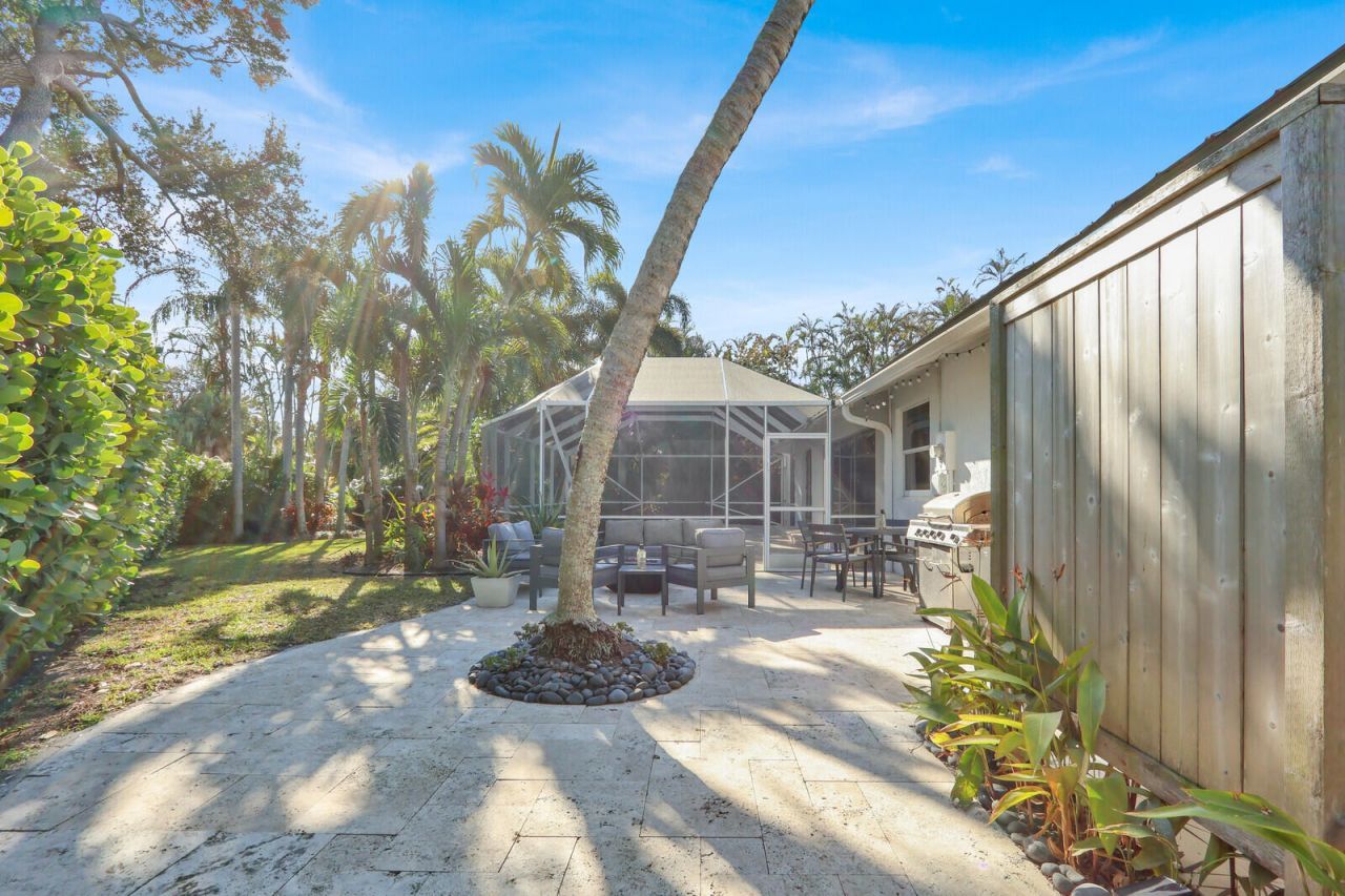 96 S Sewalls Point Road, Sewalls Point, FL 34996 Photo