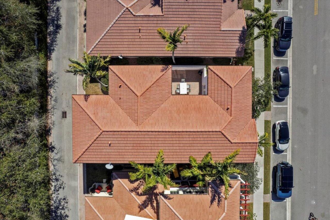 82 Stoney Drive, Palm Beach Gardens, FL 33410 Photo