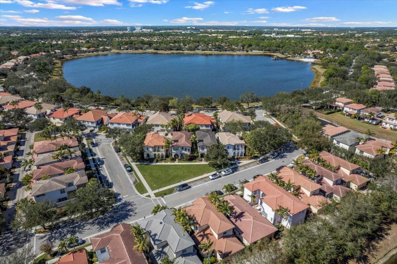 82 Stoney Drive, Palm Beach Gardens, FL 33410 Photo